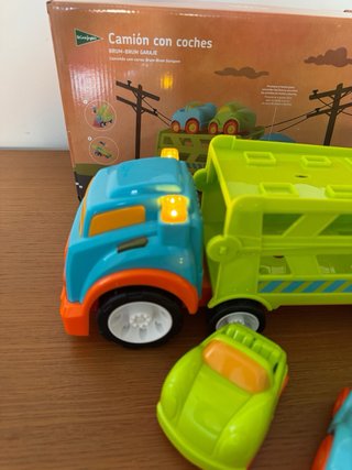 Camión transportador + 2coches
