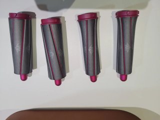 Estuche Dyson Airwrap con accesorios