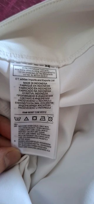 Falda deportiva Adidas blanca