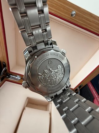 Omega Seamaster Diver 300M
