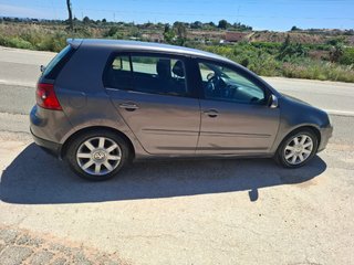 Volkswagen Golf 2005