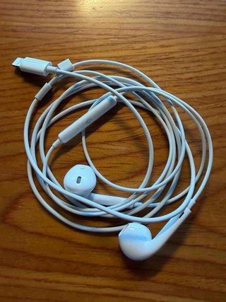Cables iPhone USB-C y Lightning