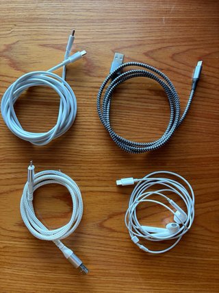 Cables iPhone USB-C y Lightning