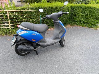Piaggio Zip 100 Scooter Azul