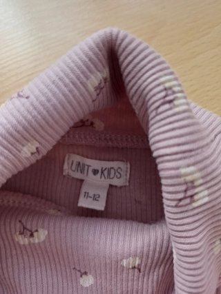 Camiseta niña canalé fino estampado floral