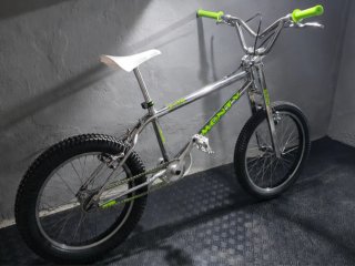 Puños bicicleta verde retro BMX T219 B219 NUEVOS