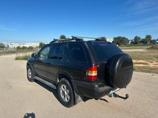 Opel Frontera 2000