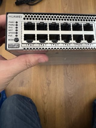 Switch Huawei S5731-S48P4X PoE+ 10G SFP+ - COME NUOVO