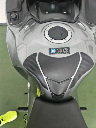 Kawasaki GTR1400 Touring Gris Plata unico dueño