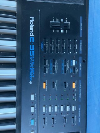Tastiera Roland E-35