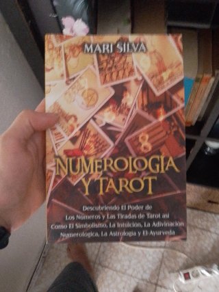 Numerología y Tarot: Descubriendo el poder de l...