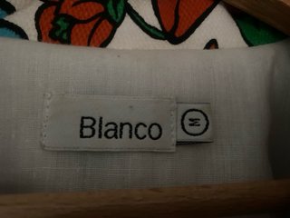 Americana Blanco flores multicolor