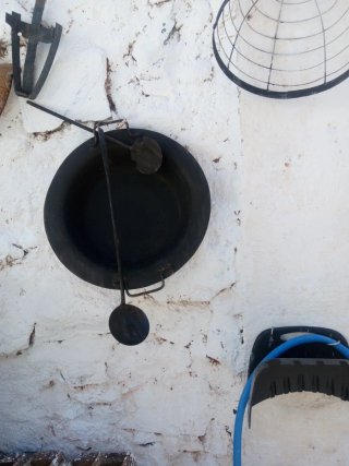 Brasero antiguo de hierrro