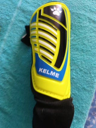Rodilleras Fútbol Kelme Amarillas dos veces usadas