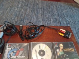 Consola PlayStation SCPH-7502 + 2 Mandos