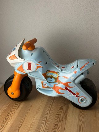 Andador Moto correpasillos
