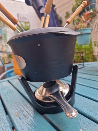 Set Fondue Hierro Fundido con Pinchos