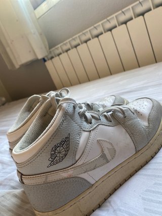 Nike Air Force 1 Altas Grises