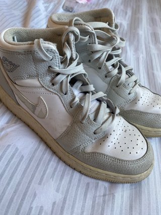 Nike Air Force 1 Altas Grises