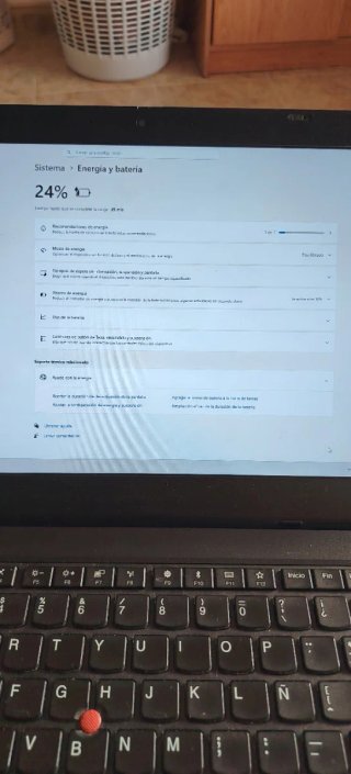Portátil Lenovo Core i7 8va Gen 16GB RAM