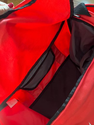 Bolsa deportiva Nike Roja y Negra