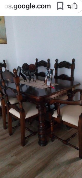 Mesa comedor con 4 sillas y 2 sillones