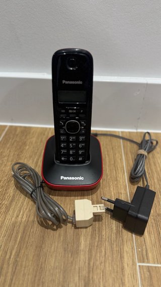 Teléfono Inalámbrico Panasonic Negro/Rojo