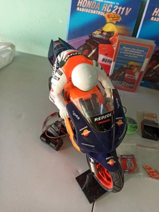 Moto RC Gasolina Honda RC 211 V