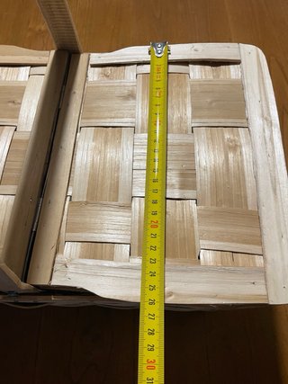 2 cestas de mimbre con asas y tapa