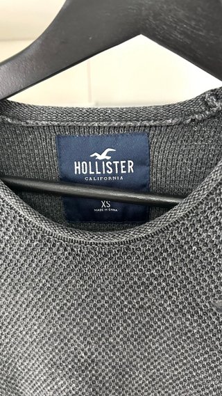 Jersey Hollister Gris Talla XS