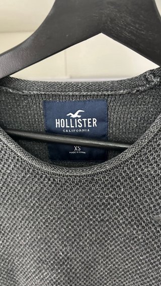 Jersey Hollister Gris Talla XS