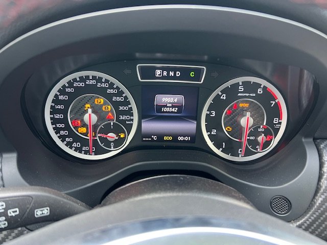 Mercedes-Benz Clase A45 AMG