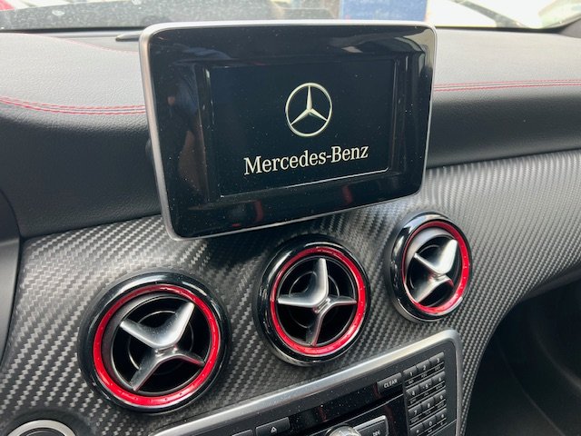 Mercedes-Benz Clase A45 AMG