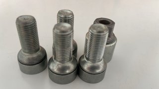 TORNILLOS ANTIRROBO AUDI VW GOLF SEAT VW T4T5 T6.1