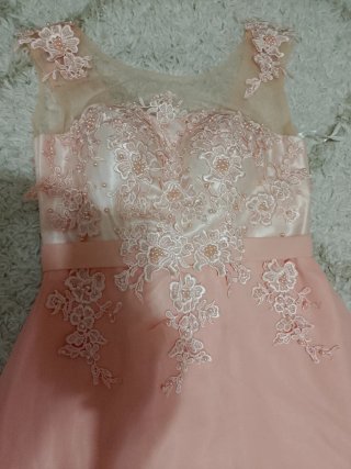 Vestido de fiesta rosa
