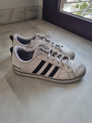 Adidas VS Pace Talla 43