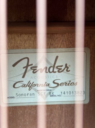 Fender Sonoran SCE BK  California Series