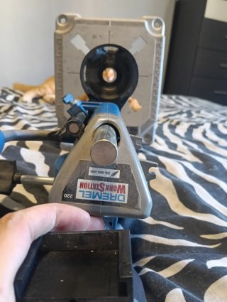Soporte Vertical Dremel