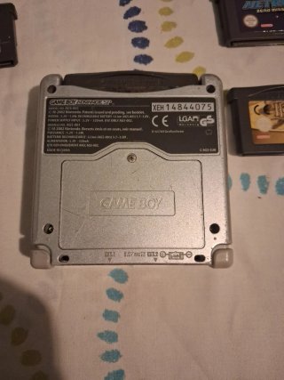 Lote Game Boy Advance SP + 5 Juegos