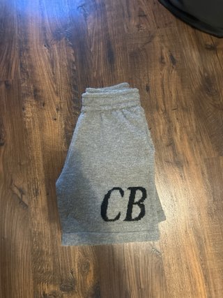 Pantalón corto Cole Buxton Gris