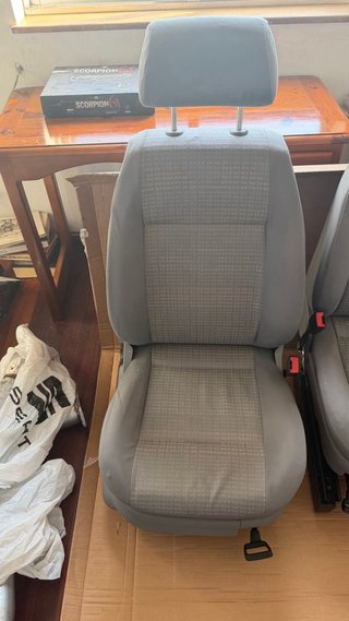 Asientos originales vw caddy 2k