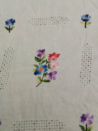 Colcha Lagartera Bordada Flores cama 90cm