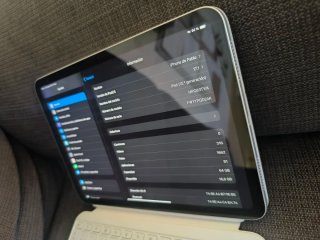 iPad 10ª Gen + Magic Keyboard Folio Plata