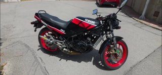 Yamaha RD350 Negra/Roja