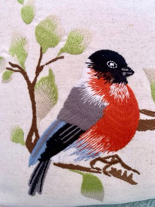 Funda Cojín de 50x30cm.Bordado TresPájaros.70%LINO