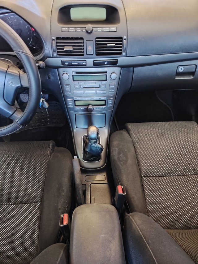 Toyota Avensis 2005