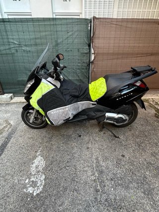 Peugeot Satelis 400 ABS Negra
