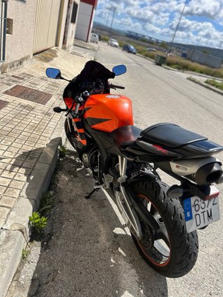 Honda CBR 600RR Sportbike Negra/Naranja