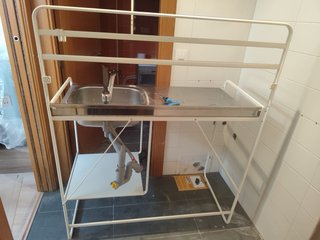 Lavabo y mueble acero inoxidable
