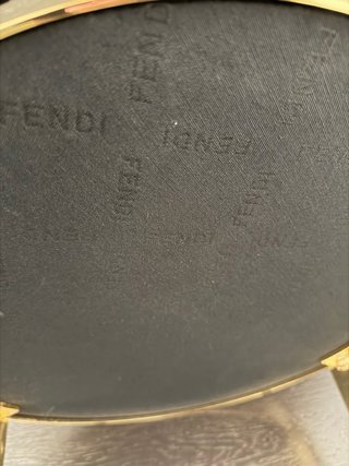 Sgabello pouf fendi in velluto nero
